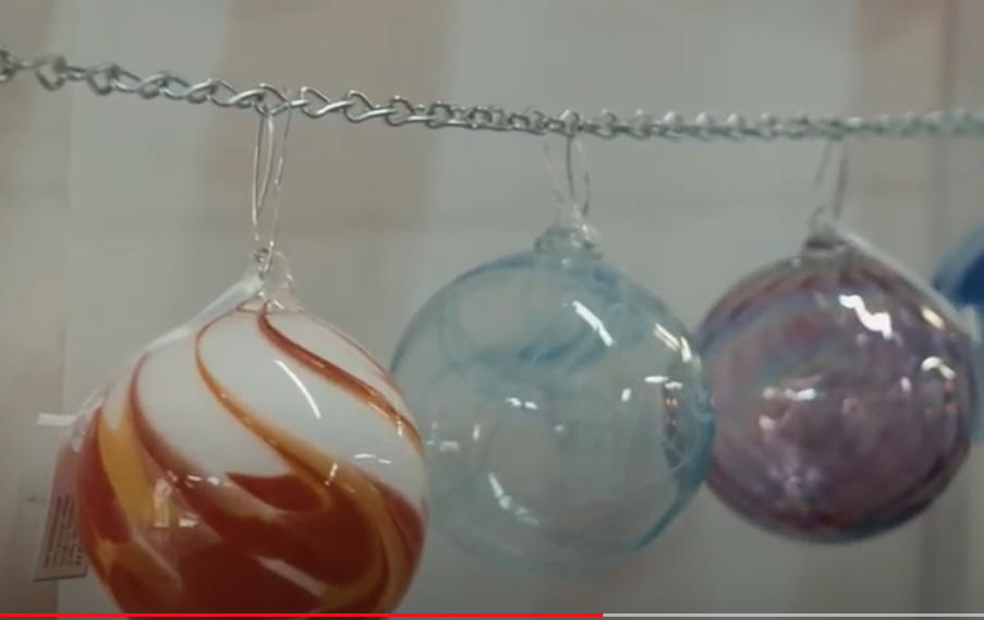 Glass blowing spheres